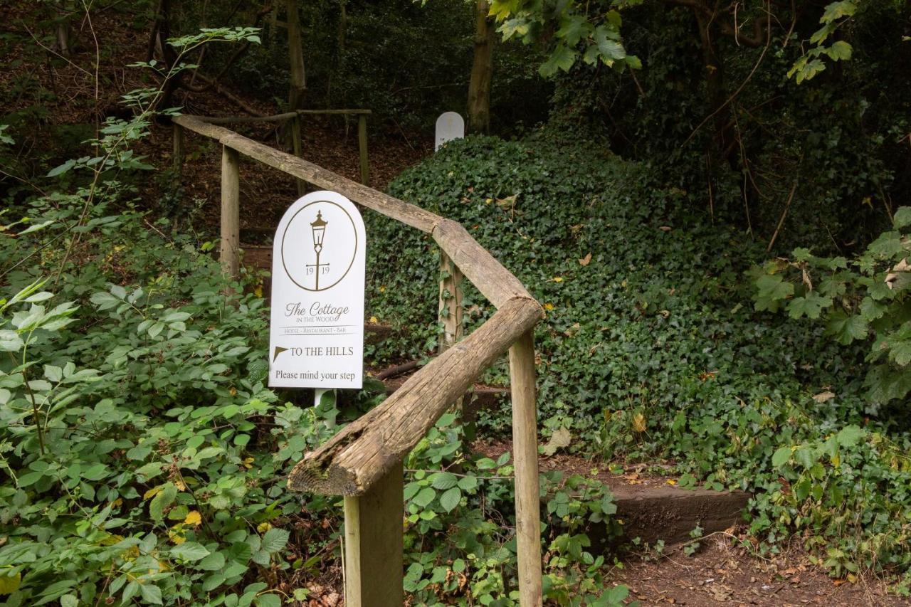 Cottage In The Wood เกรทมัลเวิร์น ภายนอก รูปภาพ